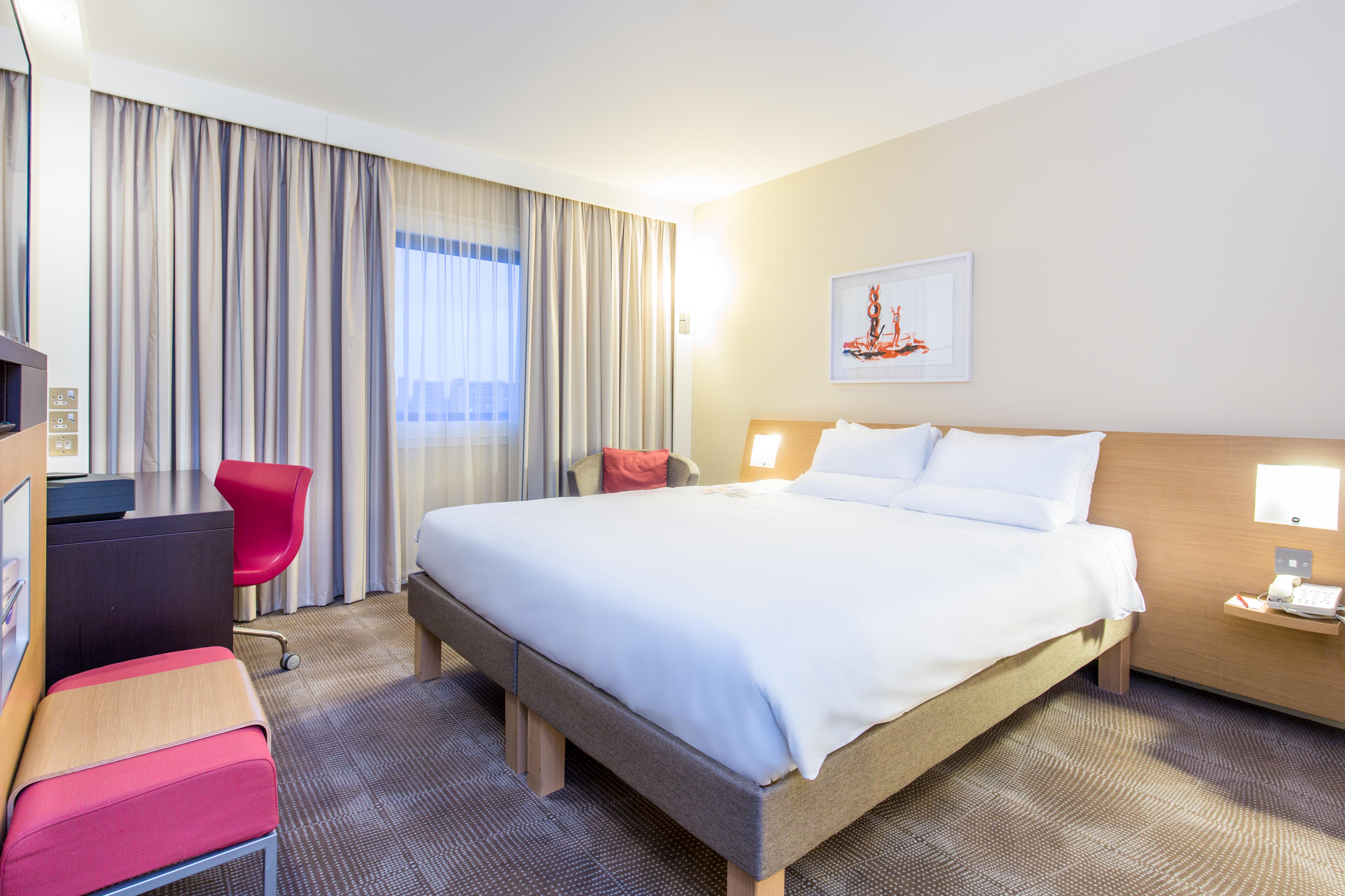 Novotel London Paddington Экстерьер фото